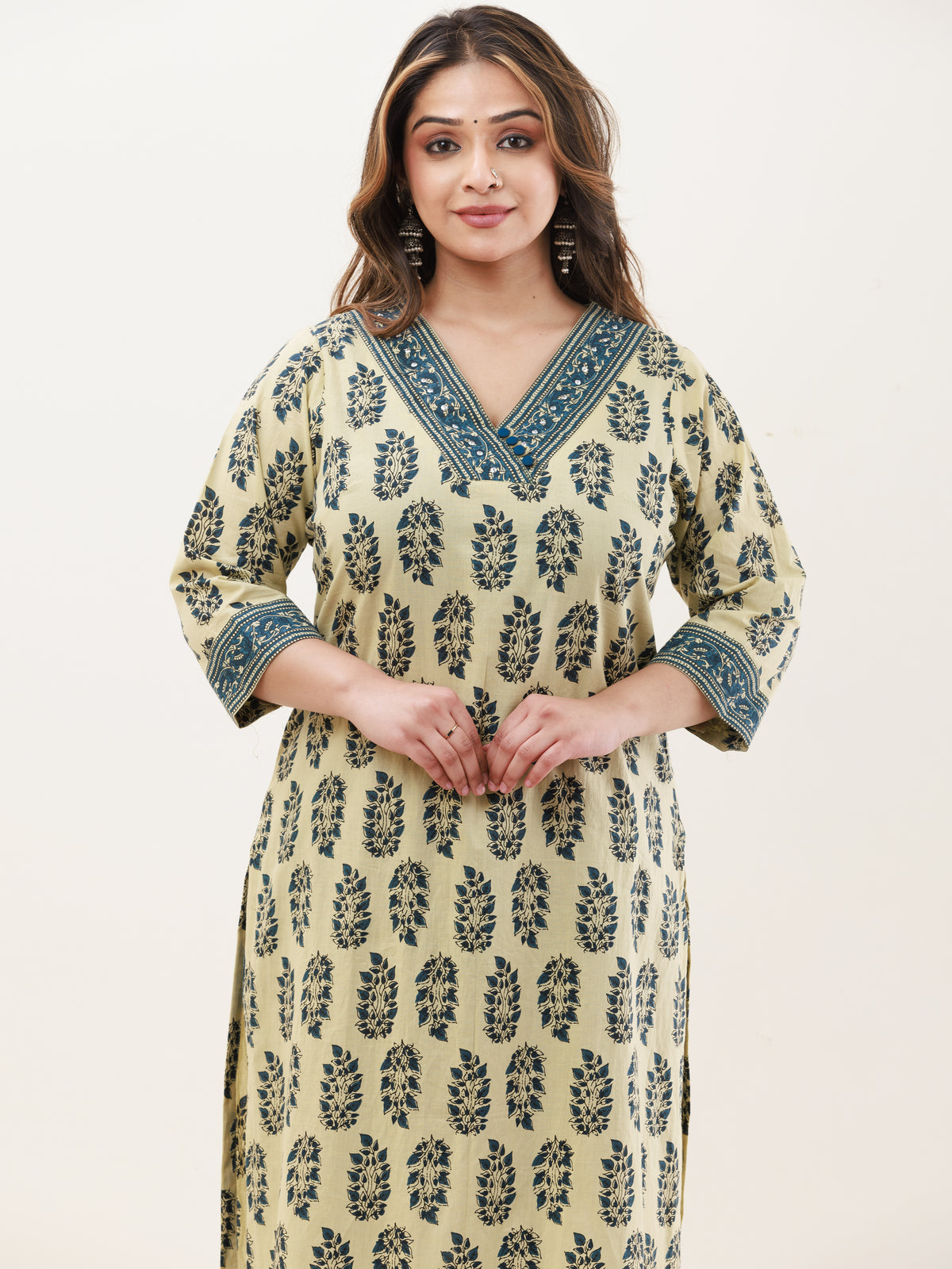 Gazal Madhuri Straight Kurta