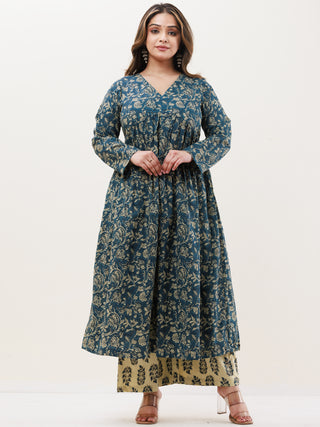 Gazal Tabu Set Of Anarkali Pants Dupatta