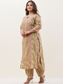 Gazal Parineeta Straight Kurta