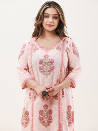 Gazal Diya Set Of Kurta Pants Dupatta