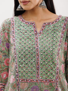 Rozana Aisha Kurta