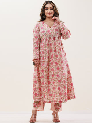 Gazal Priya Set Of Anarkali Pants Dupatta