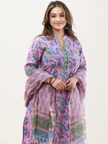 Gazal Kirti Set Of Kurta Pants Dupatta