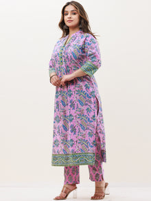 Gazal Kirti Set Of Kurta Pants Dupatta