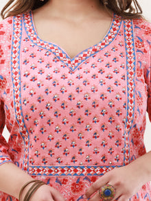 Gazal Riya Set Of Kurta Pants Dupatta