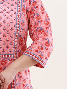 Gazal Riya Set Of Kurta Pants Dupatta