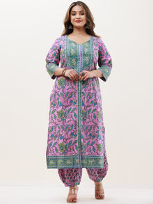 Gazal Maina Straight Kurta