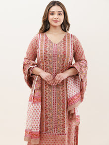 Gazal Suhani Set Of Kurta Pants Dupatta