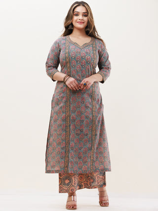 Gazal Aryaya Set Of Kurta Pants Dupatta