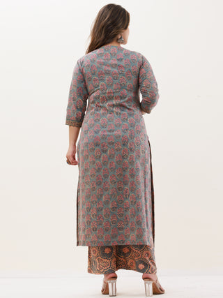 Gazal Aryaya Set Of Kurta Pants Dupatta