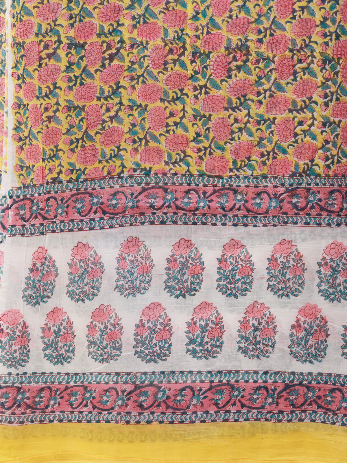 Gazal Parizad Dupatta