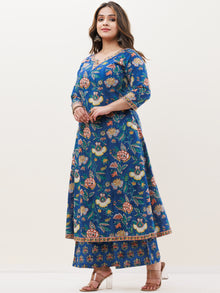 Gazal Sumeira Set Of A Line Kurta Pants Dupatta