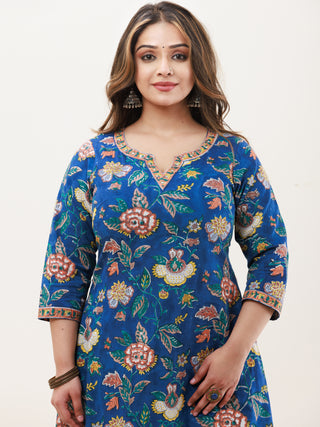 Gazal Sumeira Set Of A Line Kurta Pants Dupatta