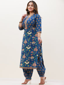 Gazal Sonam Set Of Kurta Pants Dupatta