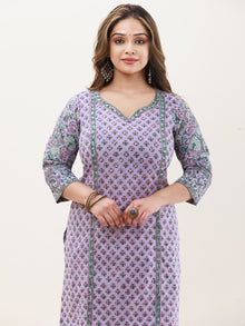 Gazal Roza Set Of Kurta Pants Dupatta