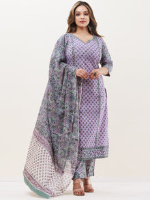 Gazal Roza Set Of Kurta Pants Dupatta