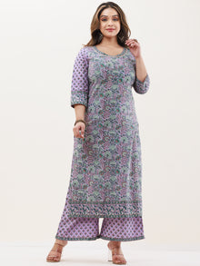 Gazal Mohak Straight Kurta