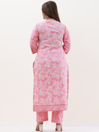 Gazal Nyra Straight Kurta