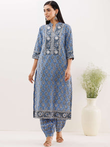 Rozana Parwana Set Of Kurta Pants Dupatta