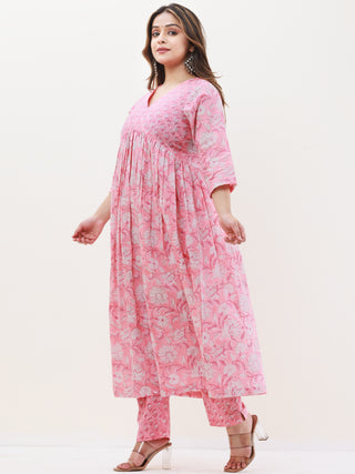 Gazal Prerna Set Of Anarkali Pants Dupatta