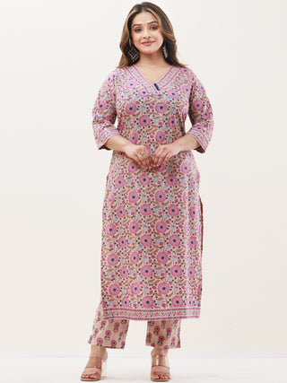 Gazal Ruhi Set Of Kurta Pants Dupatta