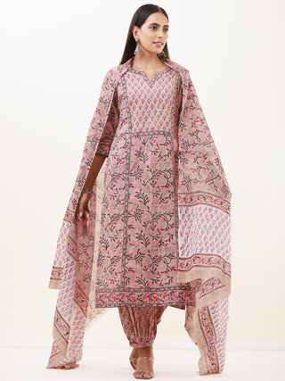 Umang Tabasum Set Of Kurta Pants Dupatta