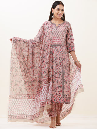 Umang Tabasum Set Of Kurta Pants Dupatta