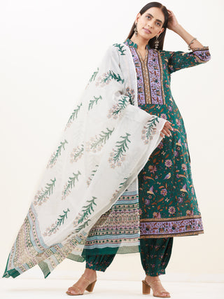 Umang Veena Set Of Kurta Pants Dupatta
