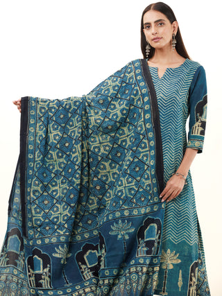 Ajrakh Roza Set Of Kurta Pants Dupatta