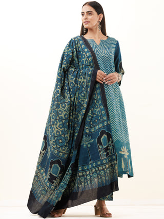 Ajrakh Roza Set Of Kurta Pants Dupatta