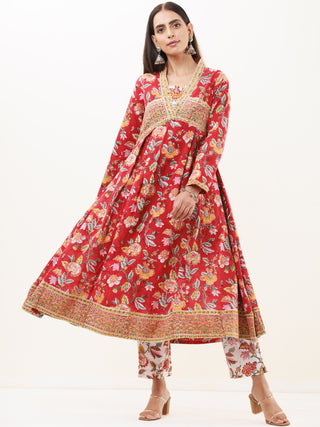 Umang Karuna Set Of Kurta Pants Dupatta