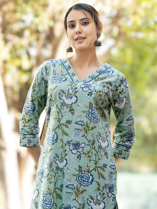 Roz Tabu Straight Kurta