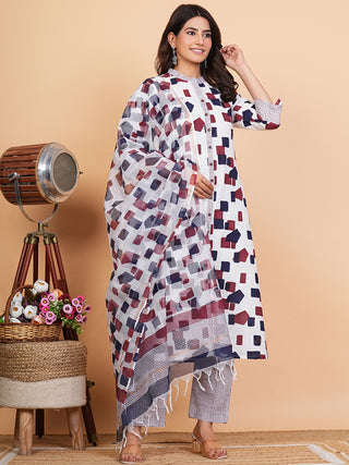 Roz Mandira Set Of Slub Cotton Kurta Pants Dupatta