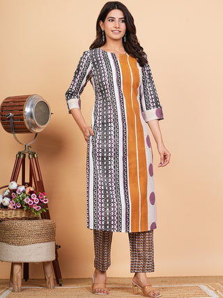 Roz Vaidya Set Of Kurta Pants Kota Doria Dupatta