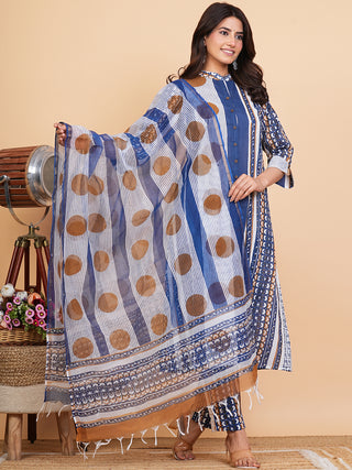 Roz Neha Set Of Straight Kurta Pants Dupatta