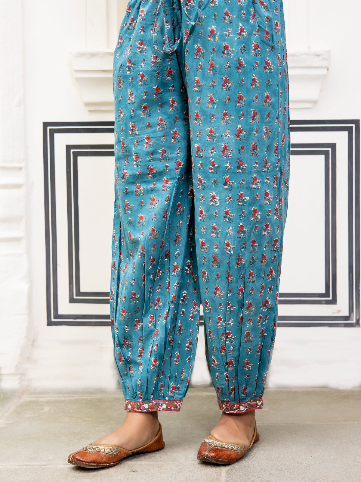 Ladies Pants, Pattern : Printed, Plain, Feature : Skin Friendly at Rs 350 /  in pune