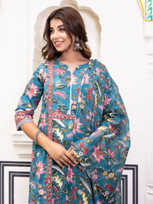 Jashn Mehnaz Kurta