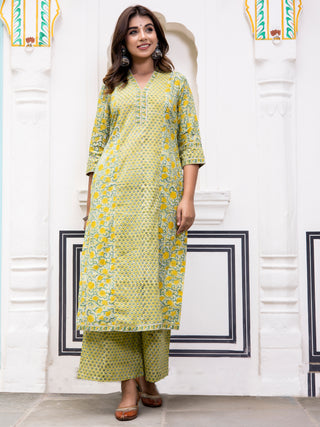 Jashn Beena Set Of Kurta Palazzo Dupatta