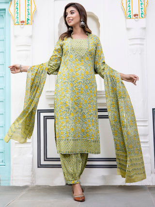 Jashn Sameera Set Of Kurta Salwar Pants Dupatta