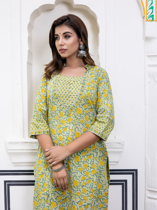 Jashn Sameera Kurta