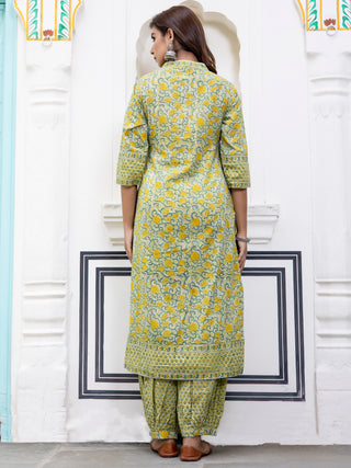 Jashn Sameera Set Of Kurta Salwar Pants Dupatta