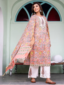 Jashn Megha Set Of Kurta Pants Dupatta