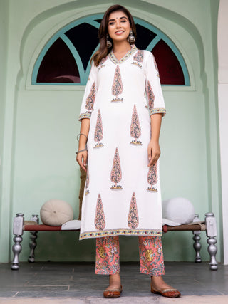 Jashn Nayan Set Of Kurta Pants Dupatta