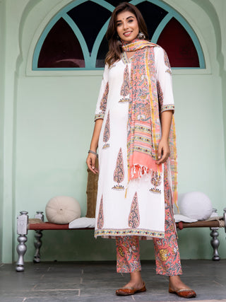 Jashn Nayan Set Of Kurta Pants Dupatta