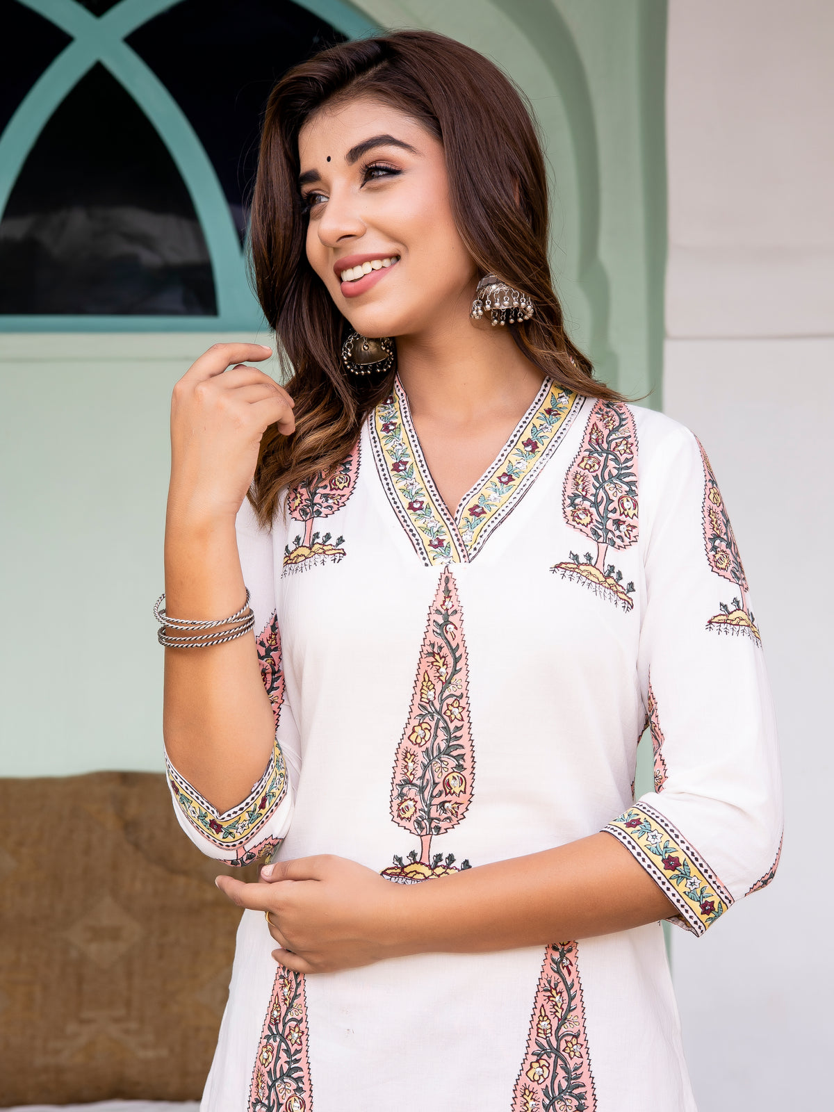 Jashn Nayan Kurta