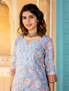 Jashn Mirza Kurta