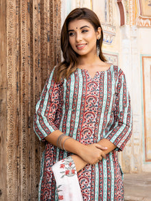 Jashn Gulshan Kurta