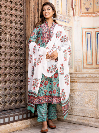 Jashn Meher Set Of Kurta Pants Dupatta