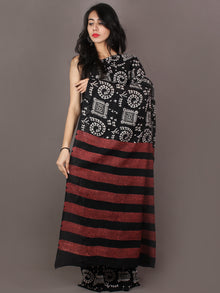 Black White Maroon Hand Block Printed in Natural Colors Cotton Mul Saree - S031701024