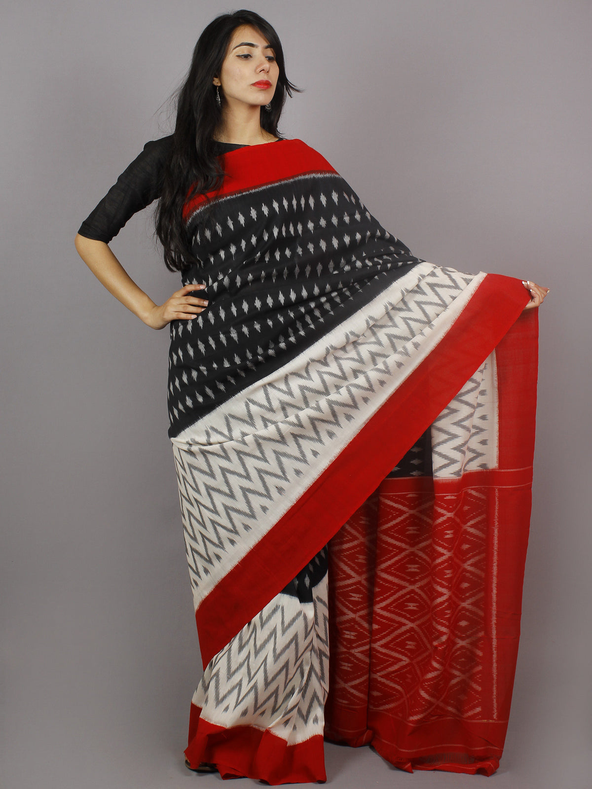 Black Ivory Grey Red Ikat Handwoven Pochampally Mercerized Cotton Saree - S031701250